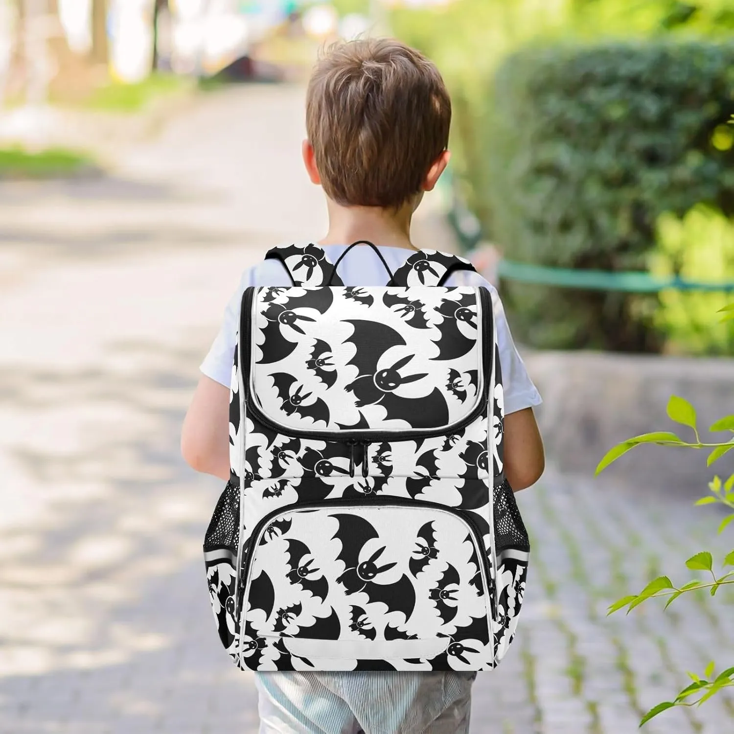Backpack Bats Halloween School Backpack Travel Hiking Large Capacity Causal Daypack Bookbag Laptop Schoolbag with Reflective Tape for Boys Girls Adults
