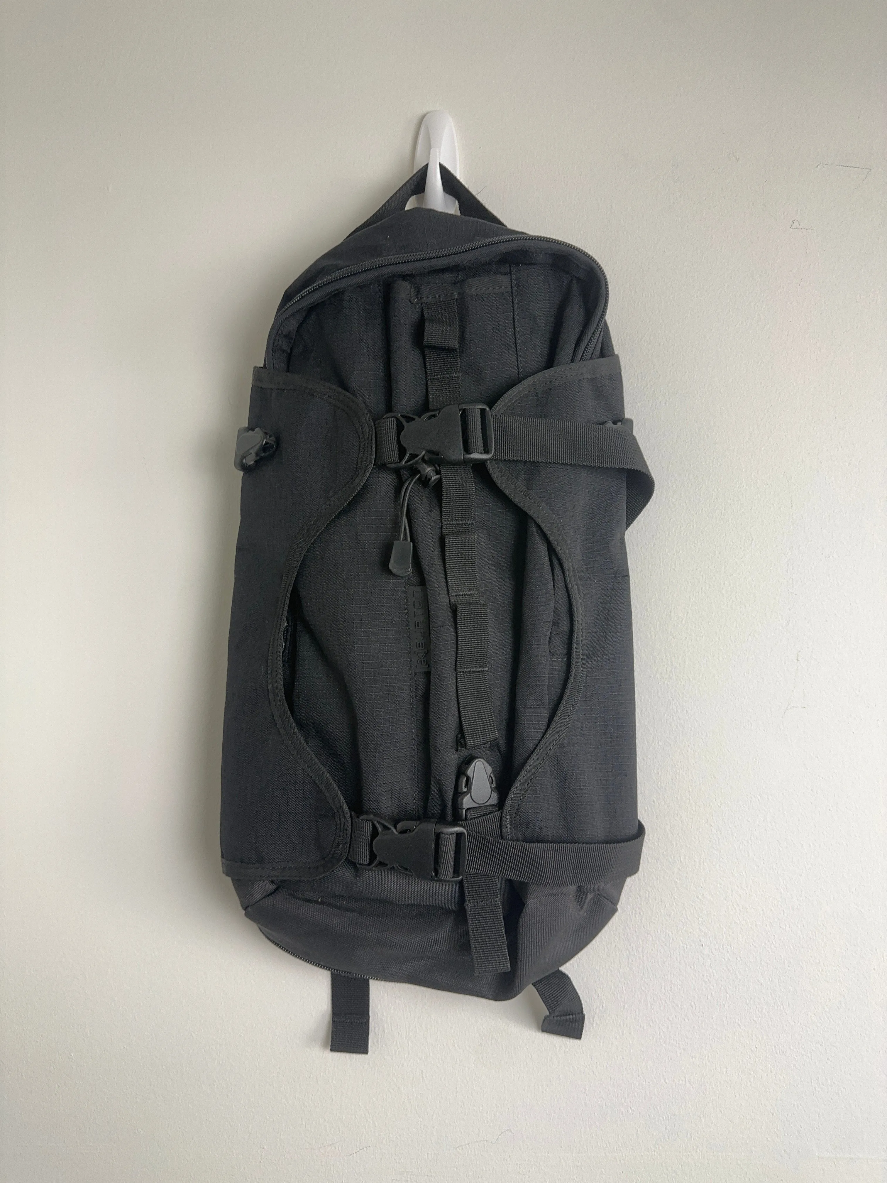 Burton AK x Headporter Plus 40L Pack
