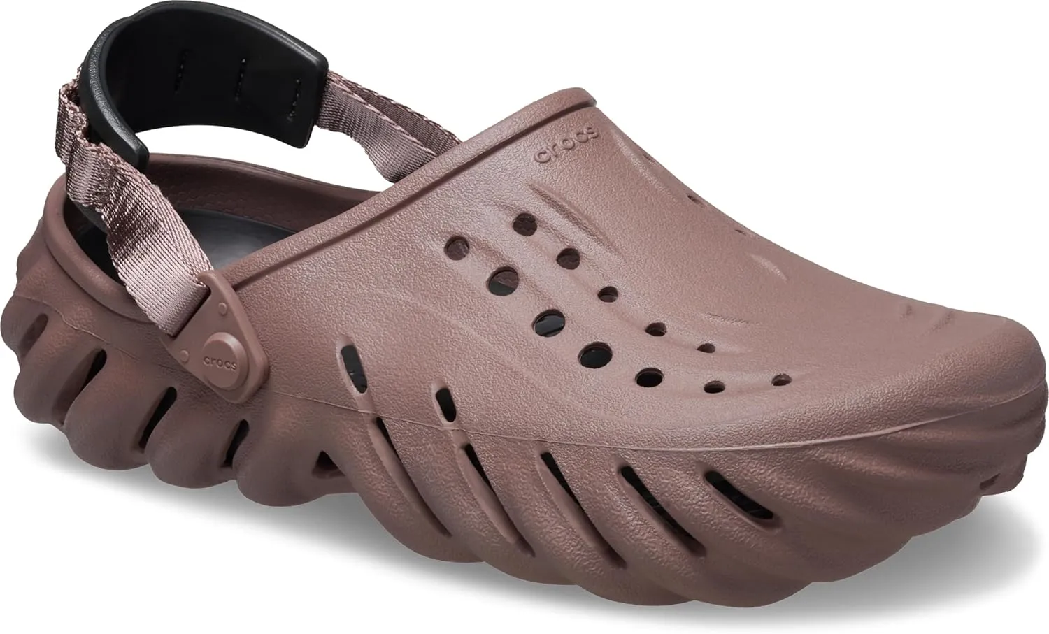crocs Unisex-Adult Echo Clog