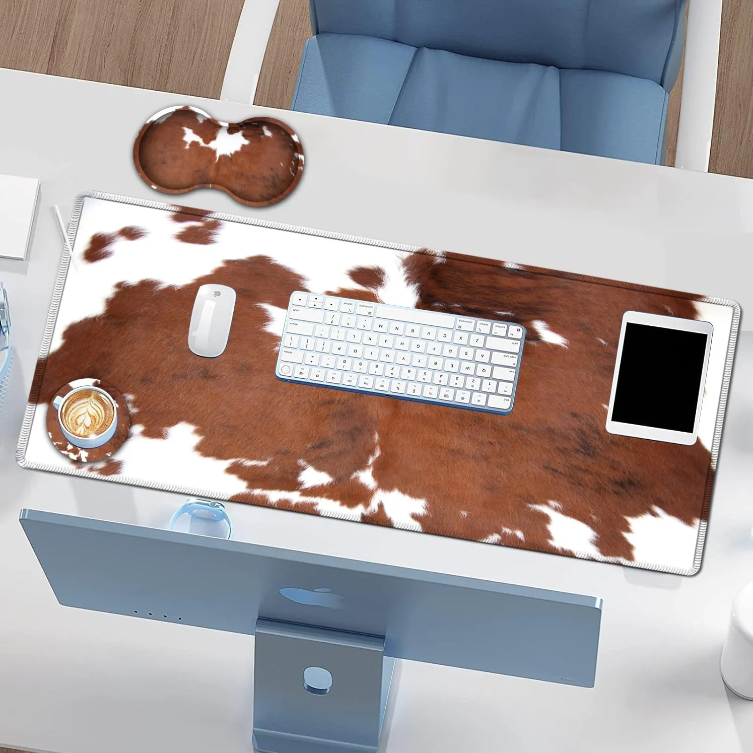 Large Gaming Mouse Pad, Extended Waterproof Desk Pad Protector (31.5" x 11.8") Ergonomics Memory Foam Mouse Wrist Rest Support,for Home Office Laptop Easy Typing,Brown White Cowhide Fur XXL Mouse Mat