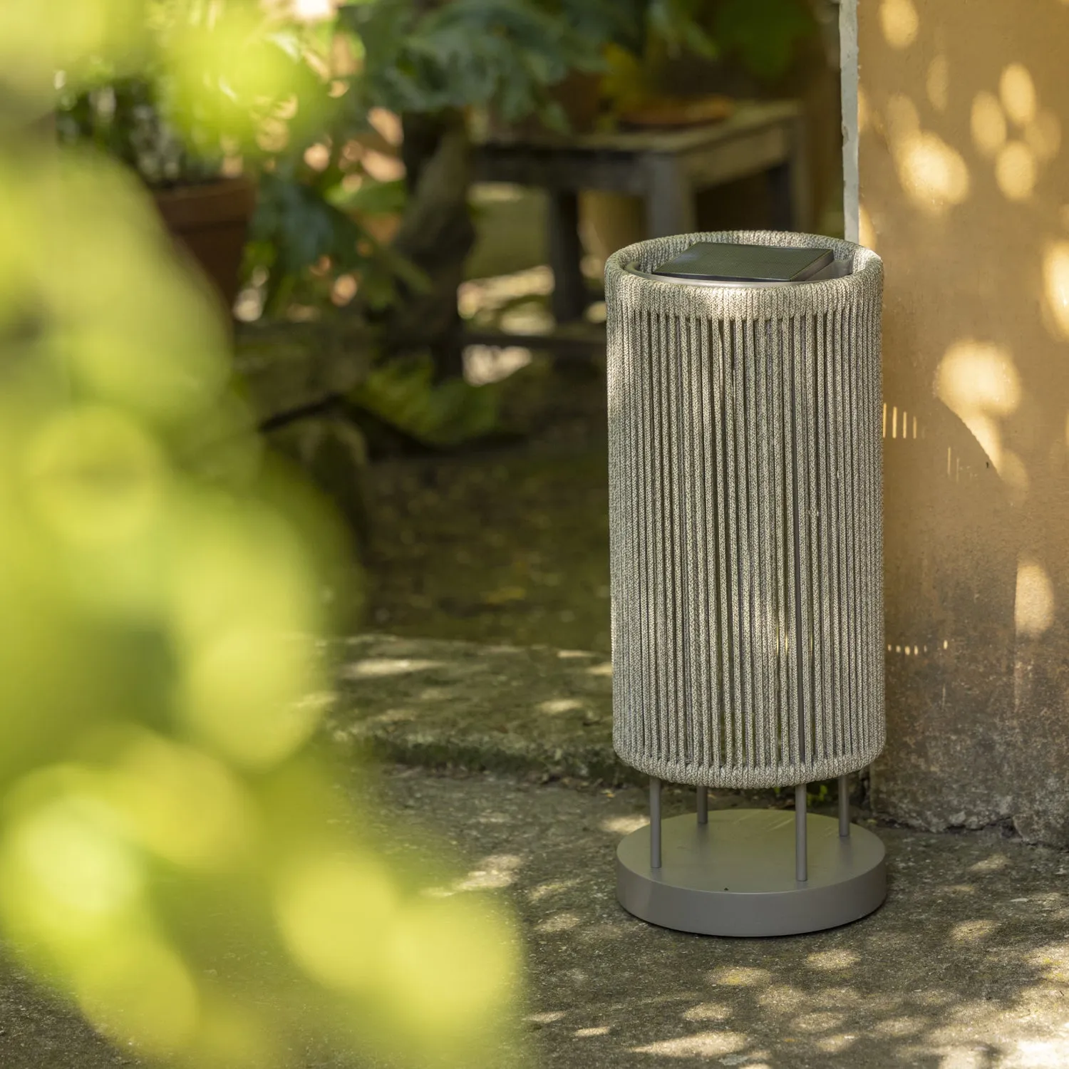 Les Jardins Rop&Strip Solar Floor Lamp