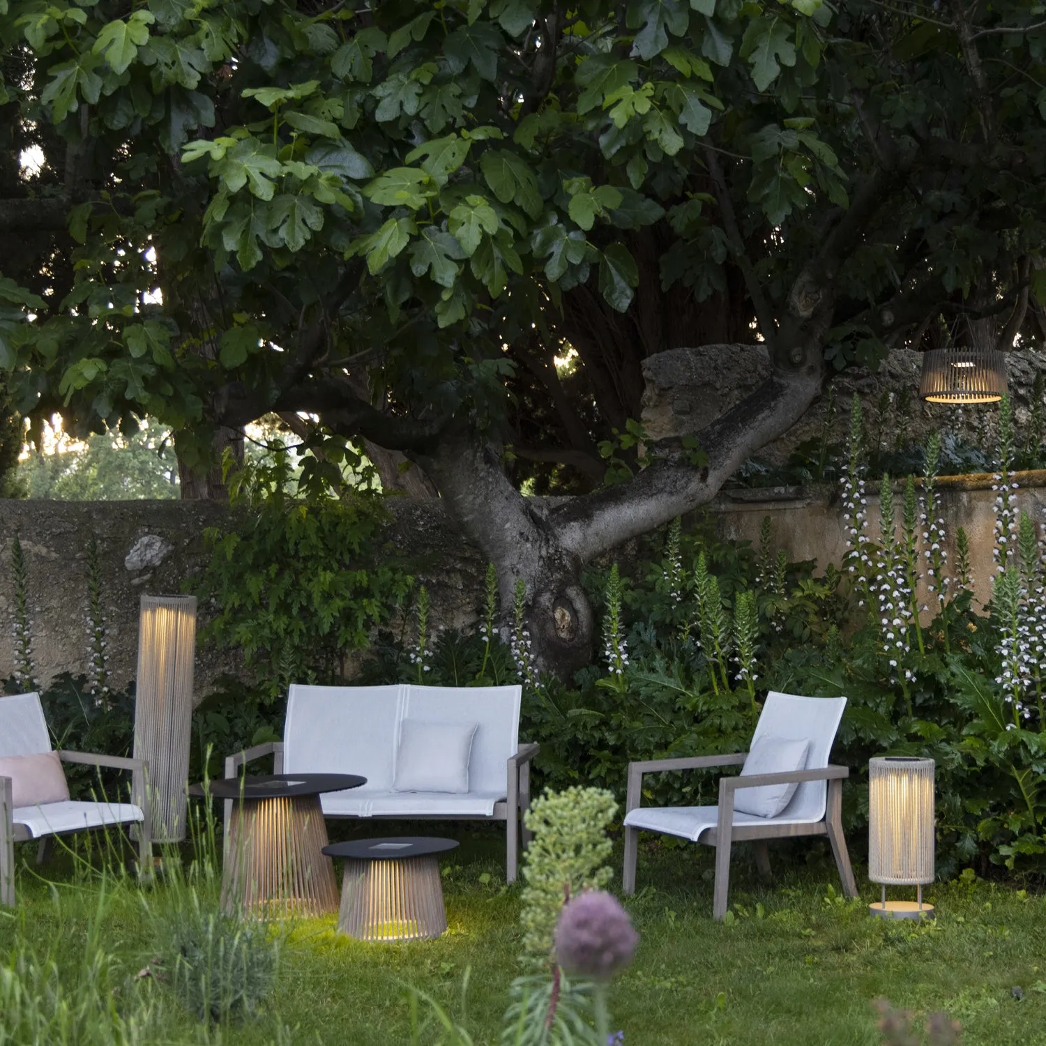Les Jardins Rop&Strip Solar Floor Lamp