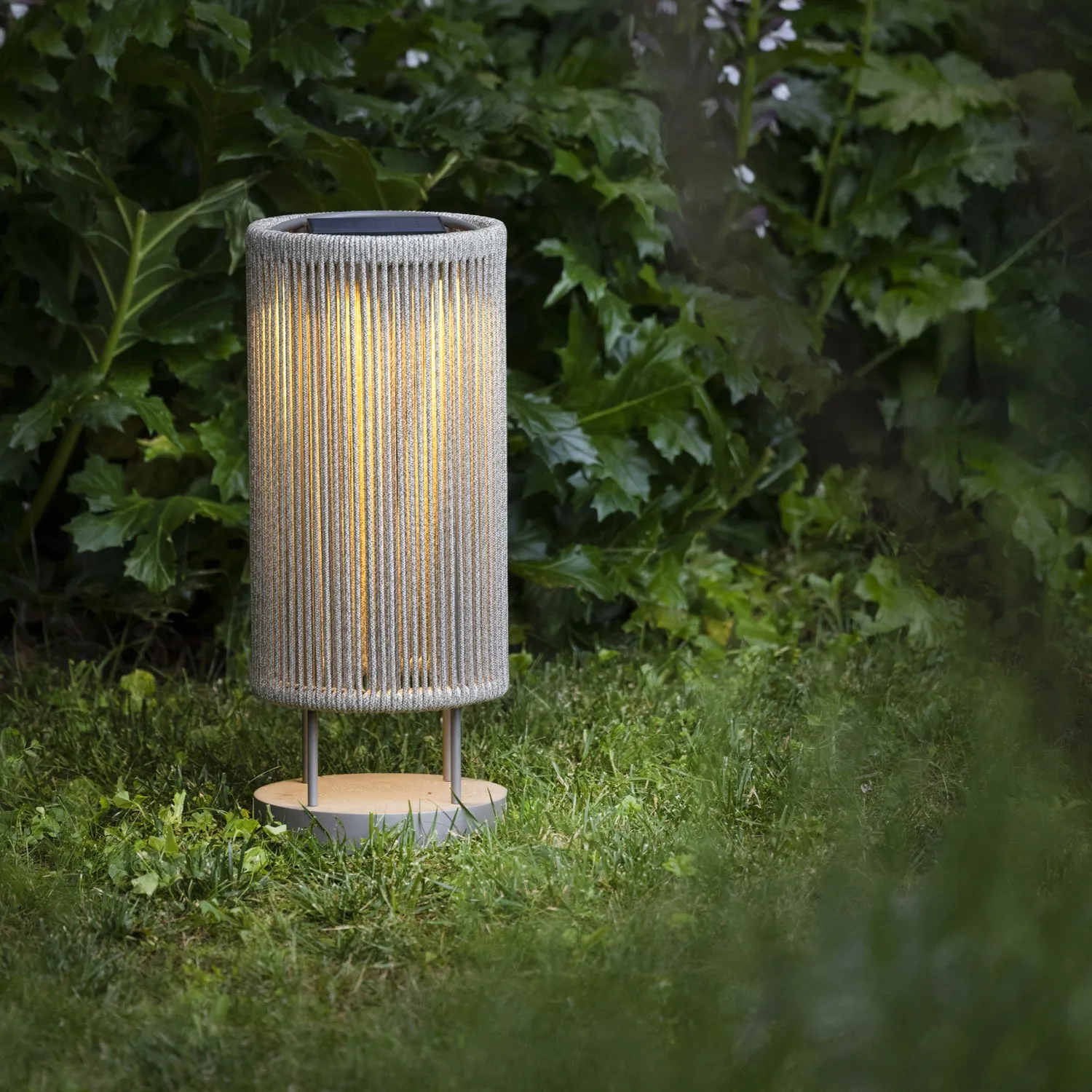 Les Jardins Rop&Strip Solar Floor Lamp