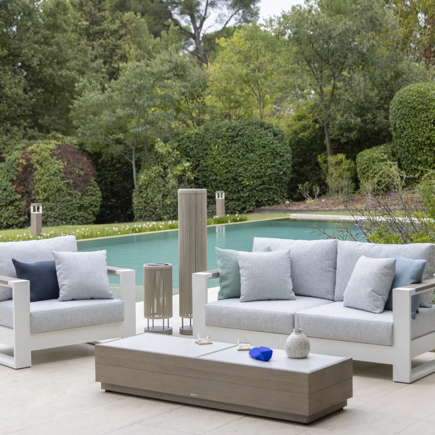 Les Jardins Rop&Strip Solar Floor Lamp