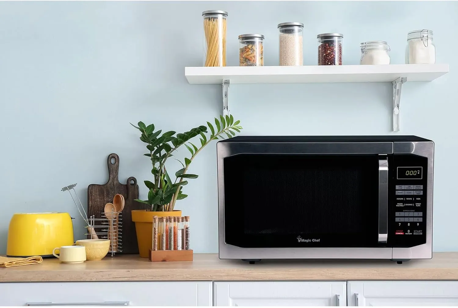 Magic Chef Compact Countertop Microwave Oven, 1,100 Watts, Stainless Steel, 1.6 Cu. Ft. - Digital Kitchen Appliance with One-Touch Cooking, Child Lock, Timer, Reheat, Defrost, and 10 Power Levels