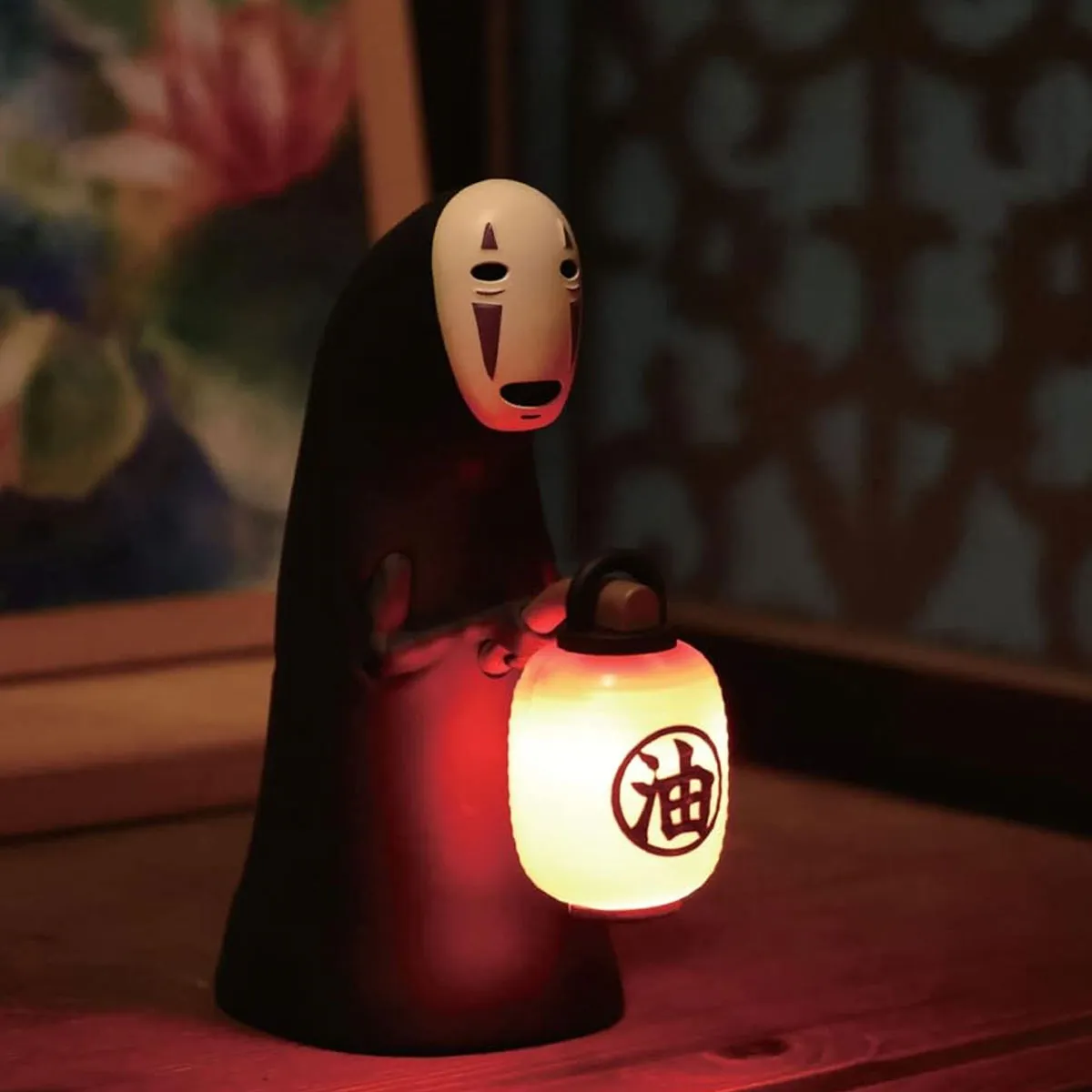 No Face Lantern Figure (Sensor Light)