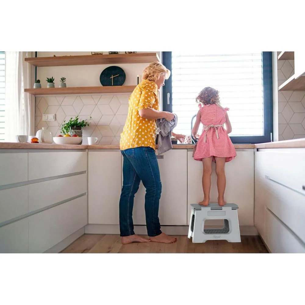 Vigar 23cm Compact Folding Step Stool Grey