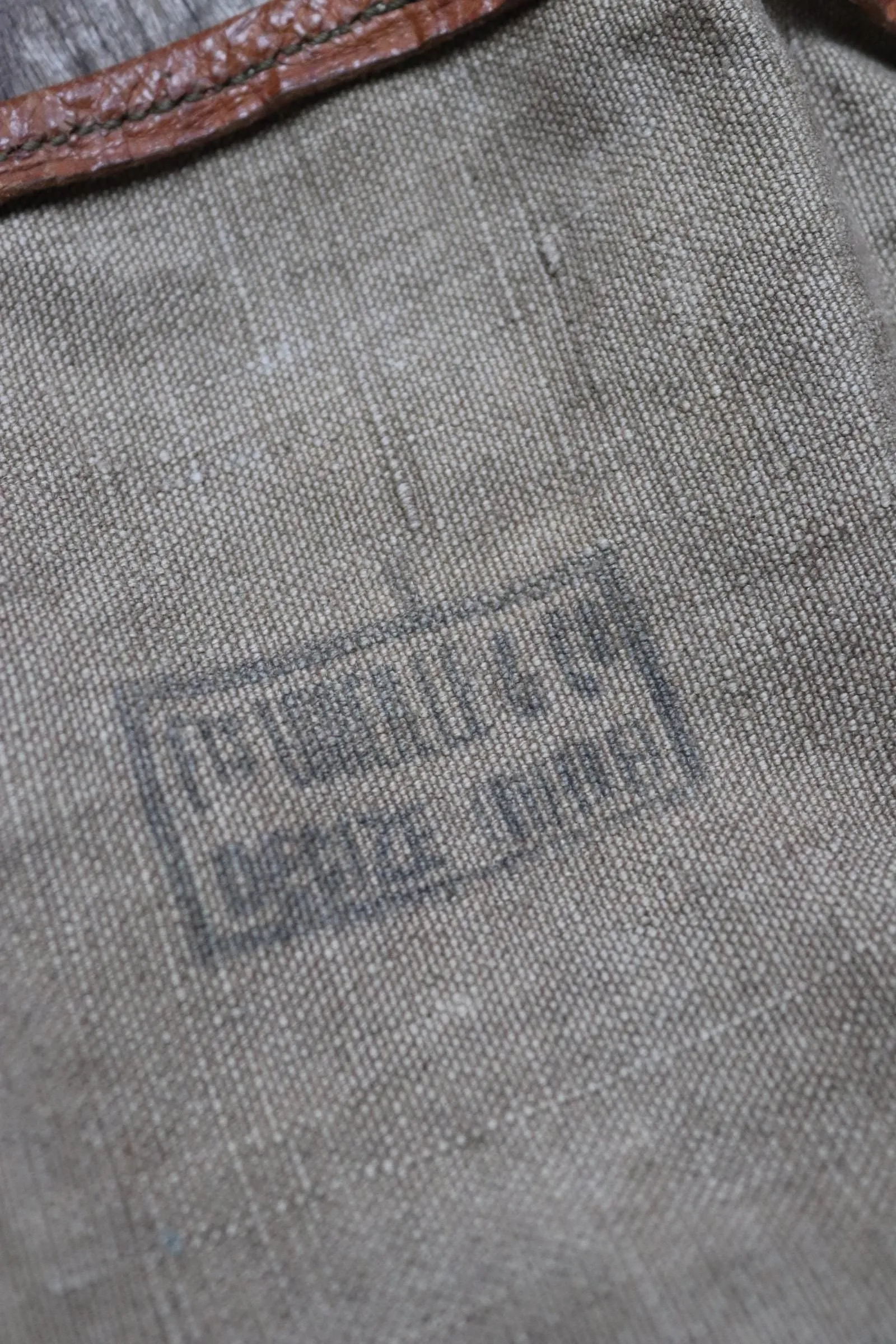Vintage 1950s French army rucksack - military backpack made by Lafuma - khaki green cotton canvas - for camping and hiking - metal frame